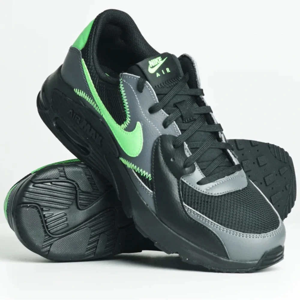 NIKE ✔️ AIR MAX EXCEE- GREEN STRIKE - Picture 1 of 10